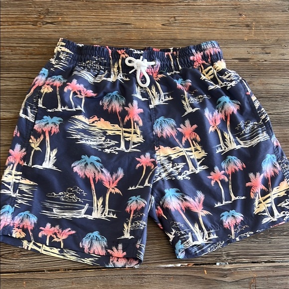Trunks Tropical Print Men's Shorts - Picture 1 of 13